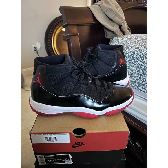 2019 Jordan Retro 11 Bred Size 10.5 - Picture 1 of 4